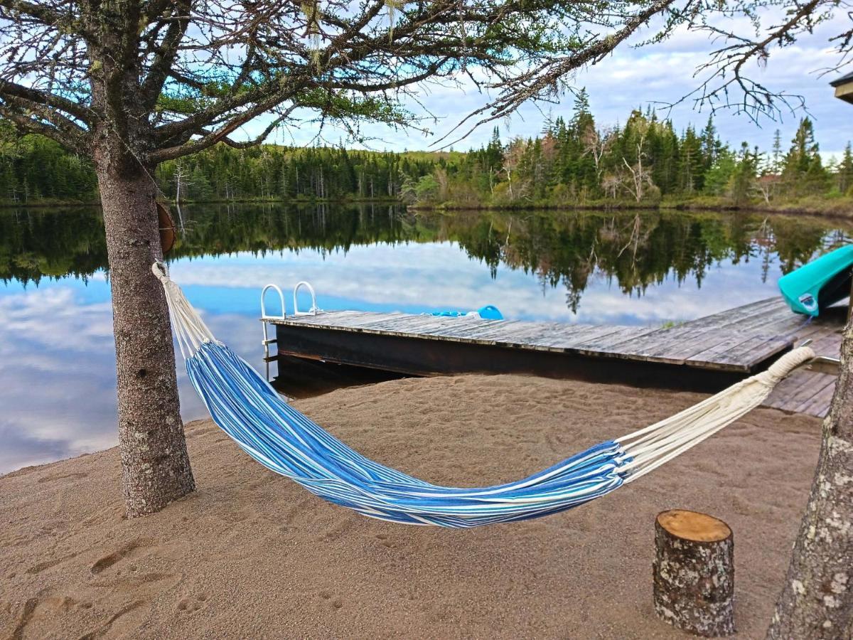 Fiddler'S Lake Escape Gabarus Eksteriør billede
